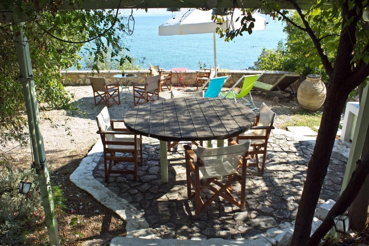 Kiveri 1876 Traditional Seafront Cottage المظهر الخارجي الصورة